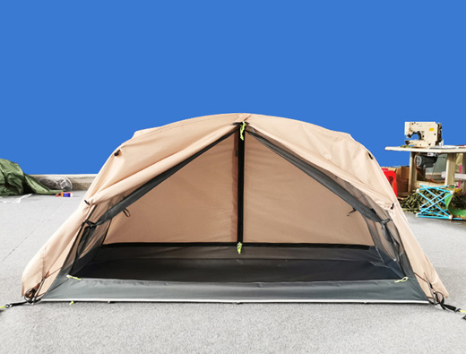 Single-person marching portable double-layer tent