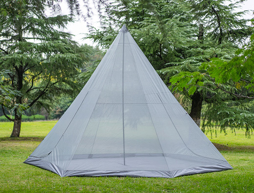 Outdoor camp pyramid tent